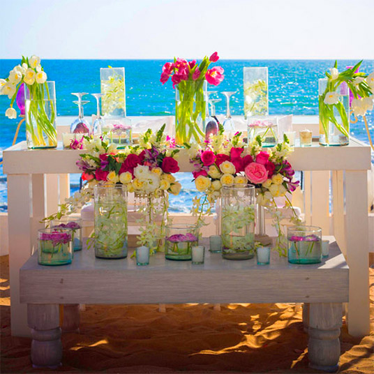mesa de flores bodas